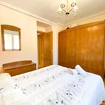 Vivienda Turistica Leones Appartement *