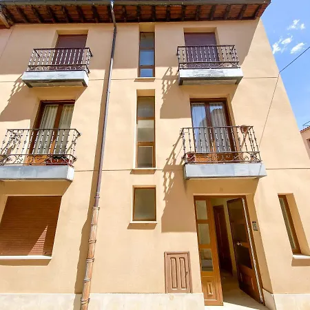 Vivienda Turística Leones Apartamento *