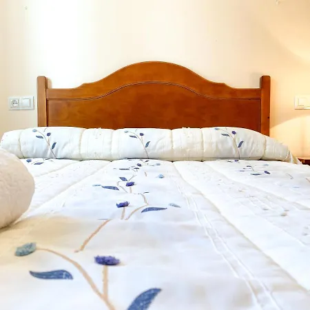 Vivienda Turistica Leones 아파트 *