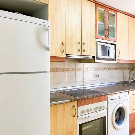 Vivienda Turistica Leones 아파트