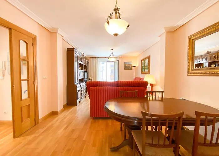 Vivienda Turistica Leones